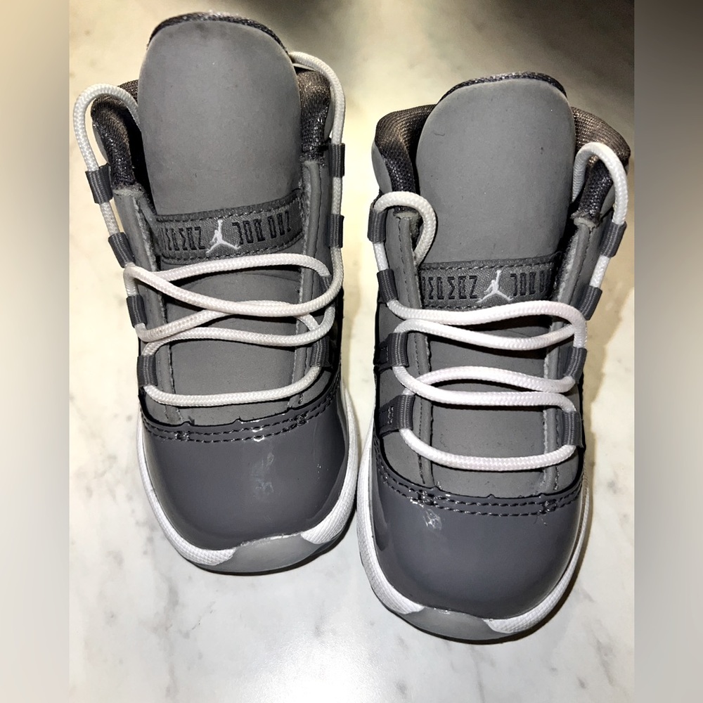 Jordan 11